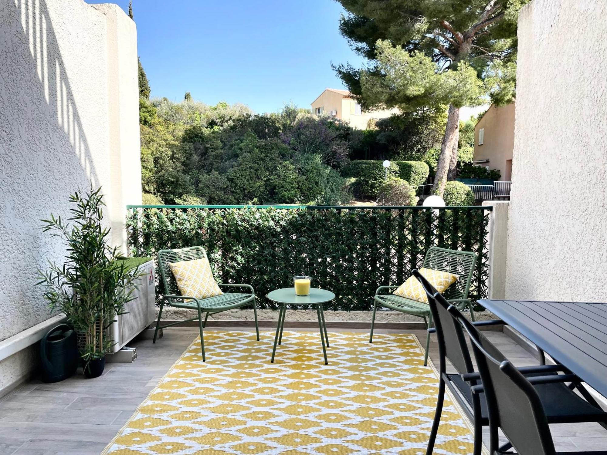 Studio 110 Grande Terrasse Proche Mer Bandol Dış mekan fotoğraf